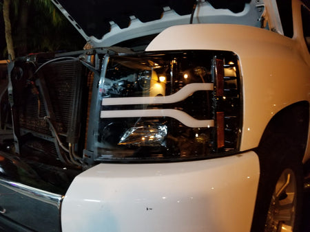 Chevy Silverado 07-13 Projector Headlights OLED Halos DRL Smoked/Black