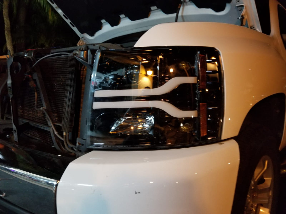 Chevy Silverado 07-13 Projector Headlights OLED Halos DRL Smoked/Black