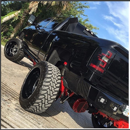 Chevy Silverado 1500 14-18 & 2500/3500 14-19 Tail Lights OLED in Clear