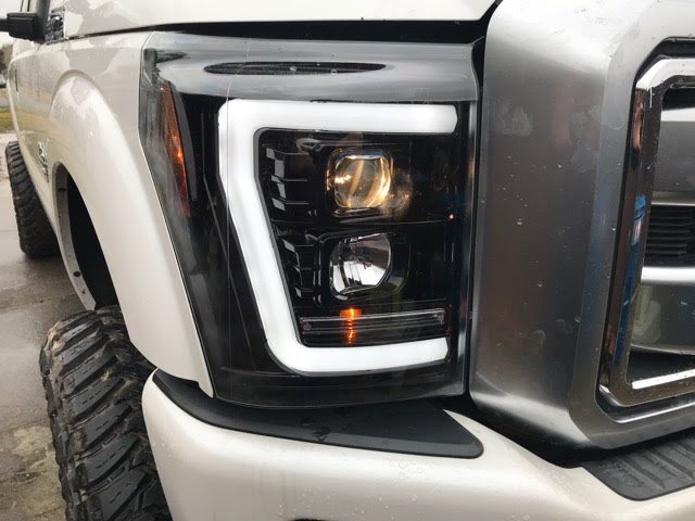 Ford Super Duty F250/350/450/550 11-16 Projector Headlights OLED Halos & DRL Smoked/Black