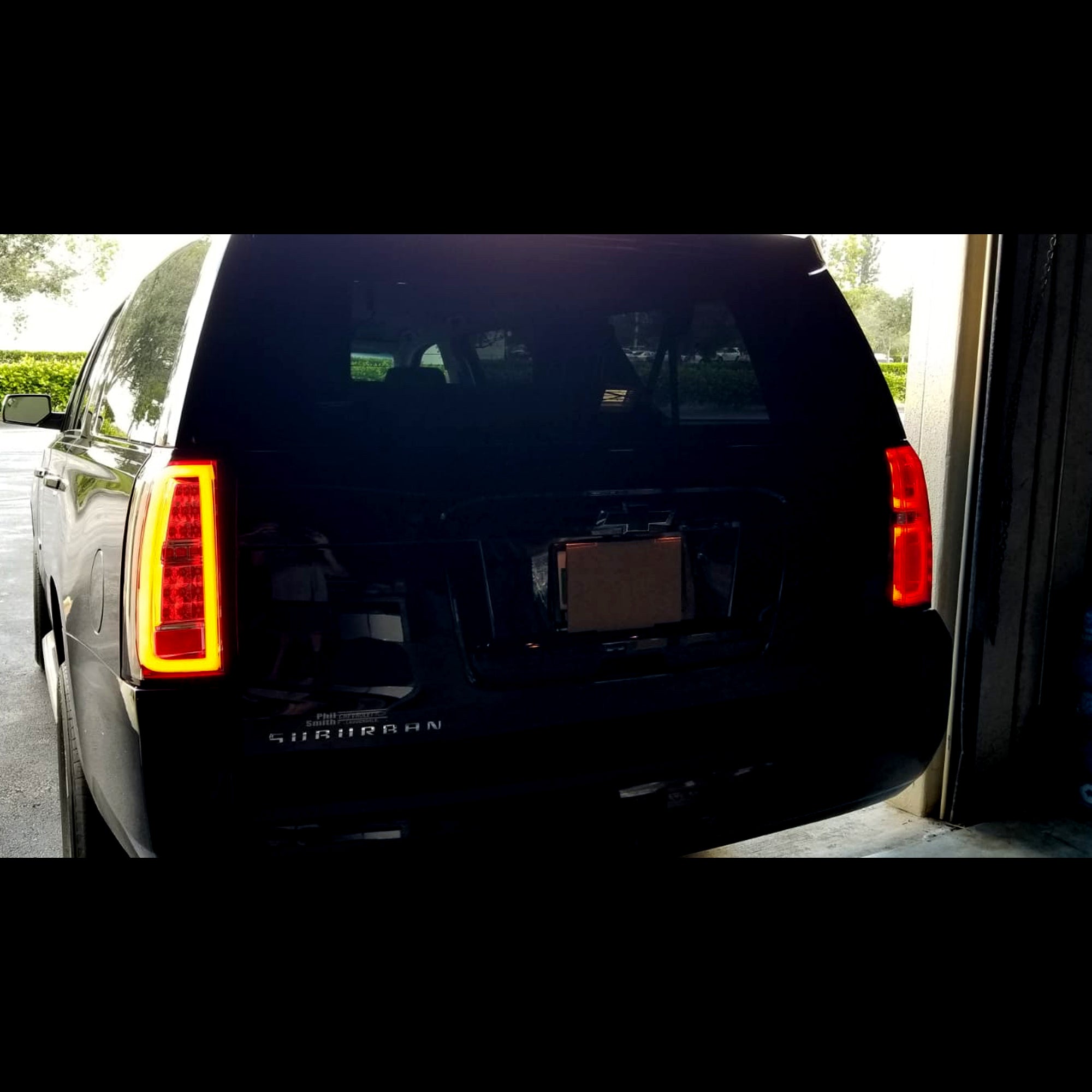 Chevy Tahoe & Suburban 15-19 OLED Bar-Style LED TAIL LIGHTS - Clear Lens