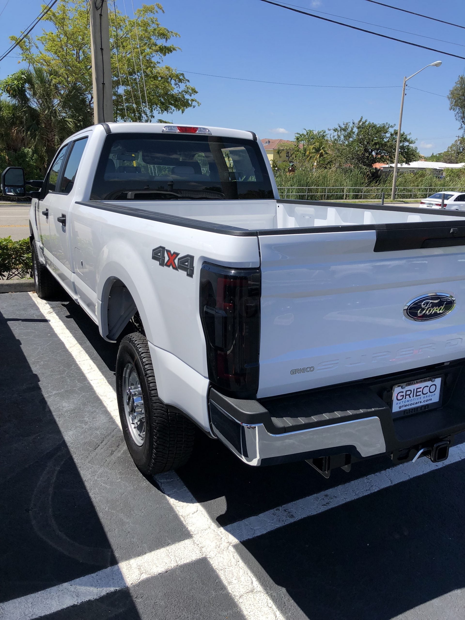 Ford Super Duty F250/350/450/550 17-19 (Replaces OEM LED) Tail Lights OLED in Clear