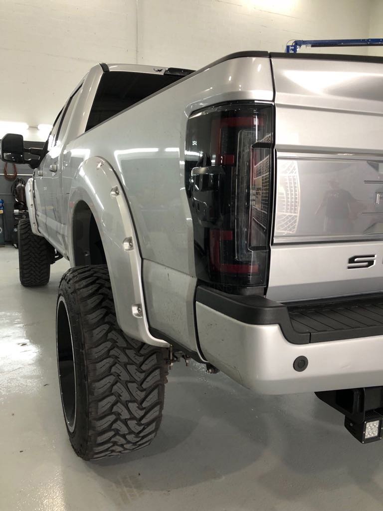 Ford Super Duty F250/350/450/550 17-19 (Replaces OEM LED) Tail Lights OLED in Clear