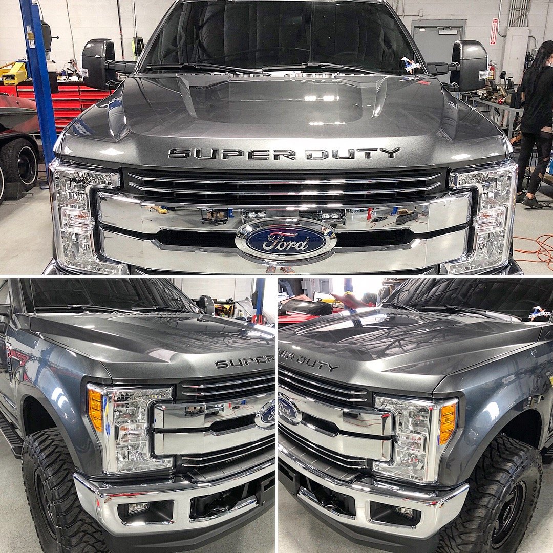 Ford Super Duty 17-19 Acrylic Emblem Inserts in Black