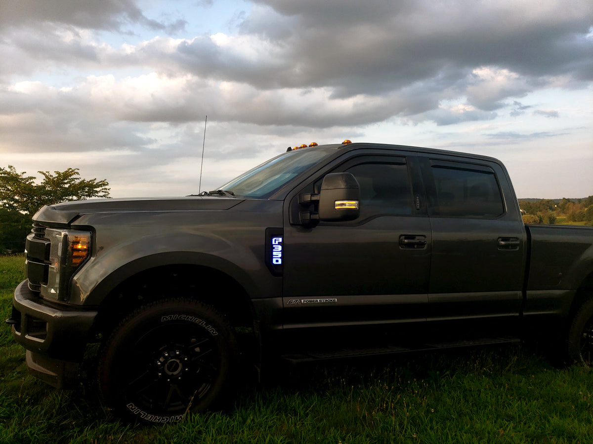 Ford F250 17-19 Illuminated Emblems Black Chrome in Blue 5