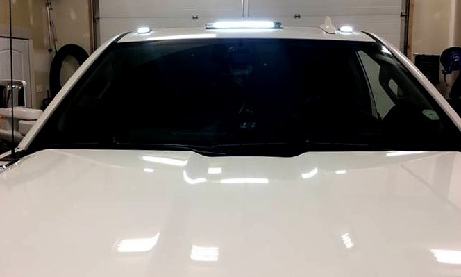 GMC &amp; Chevy 15-19 Heavy Duty 3 Piece Cab Roof Lights LED Amber Lens in Amber