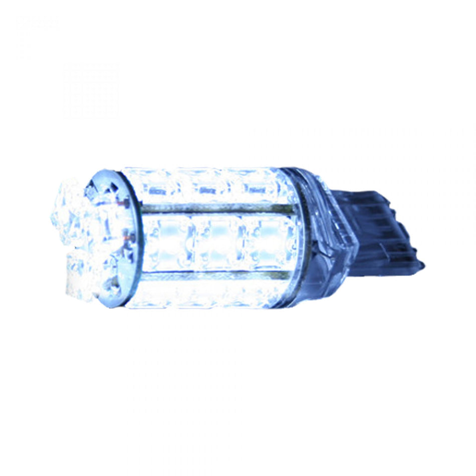 7440 (18 L.E.D.’s) 360 Degree WHITE L.E.D. Bulb