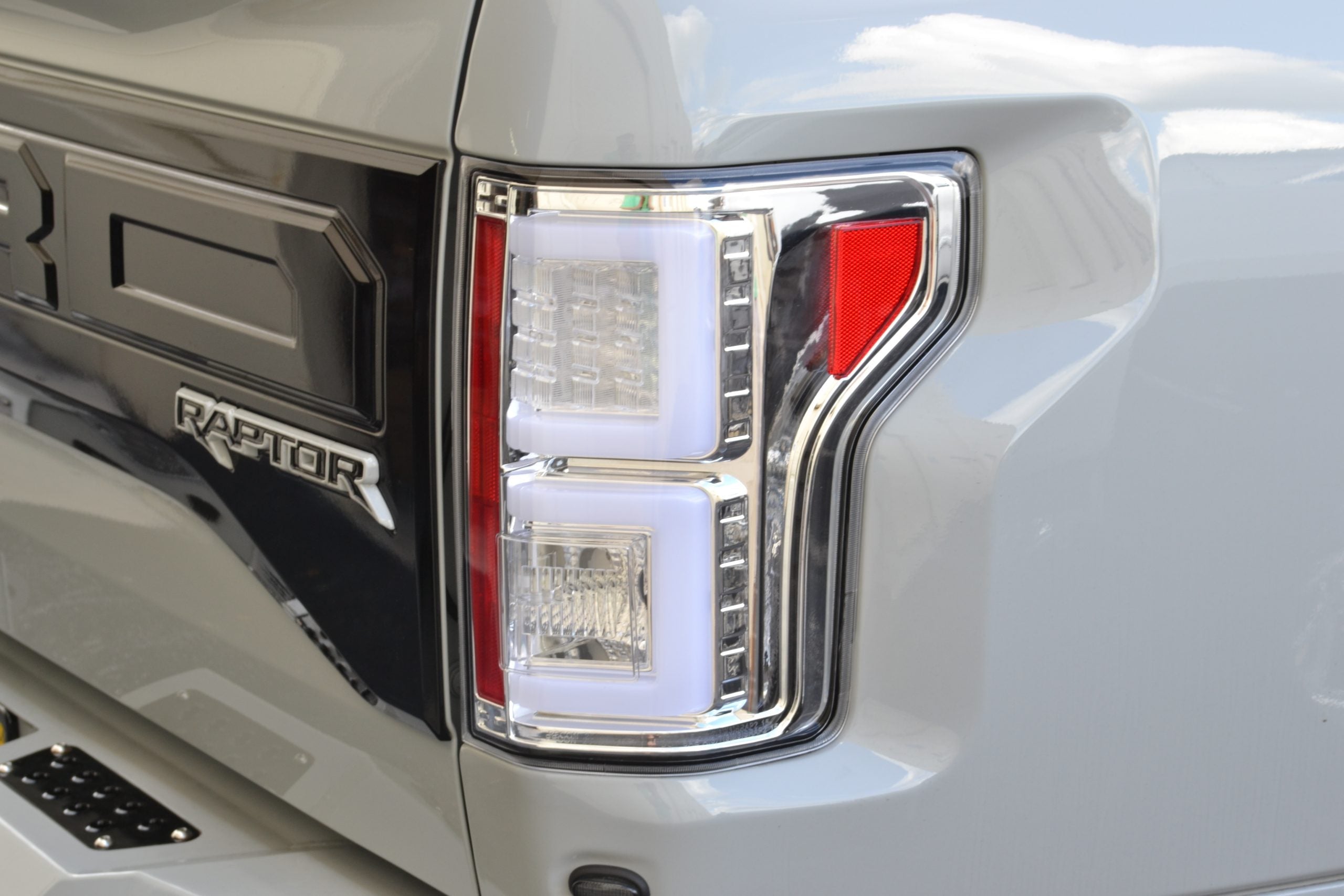 Ford F150 15-17 (Replaces OEM Halogen Style Tail Lights) LED TAIL LIGHTS - Clear Lens