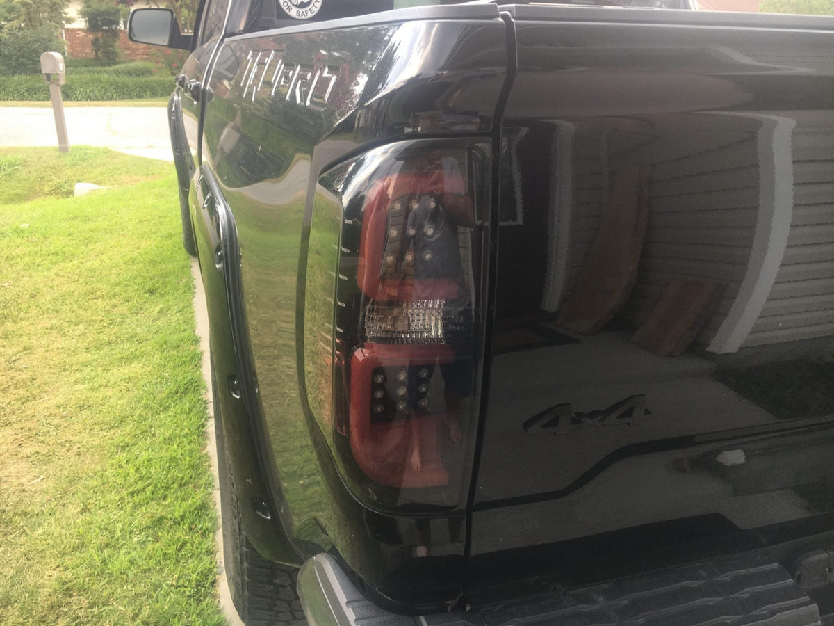 Toyota Tundra 14-19 LED Tail Lights in Smoked