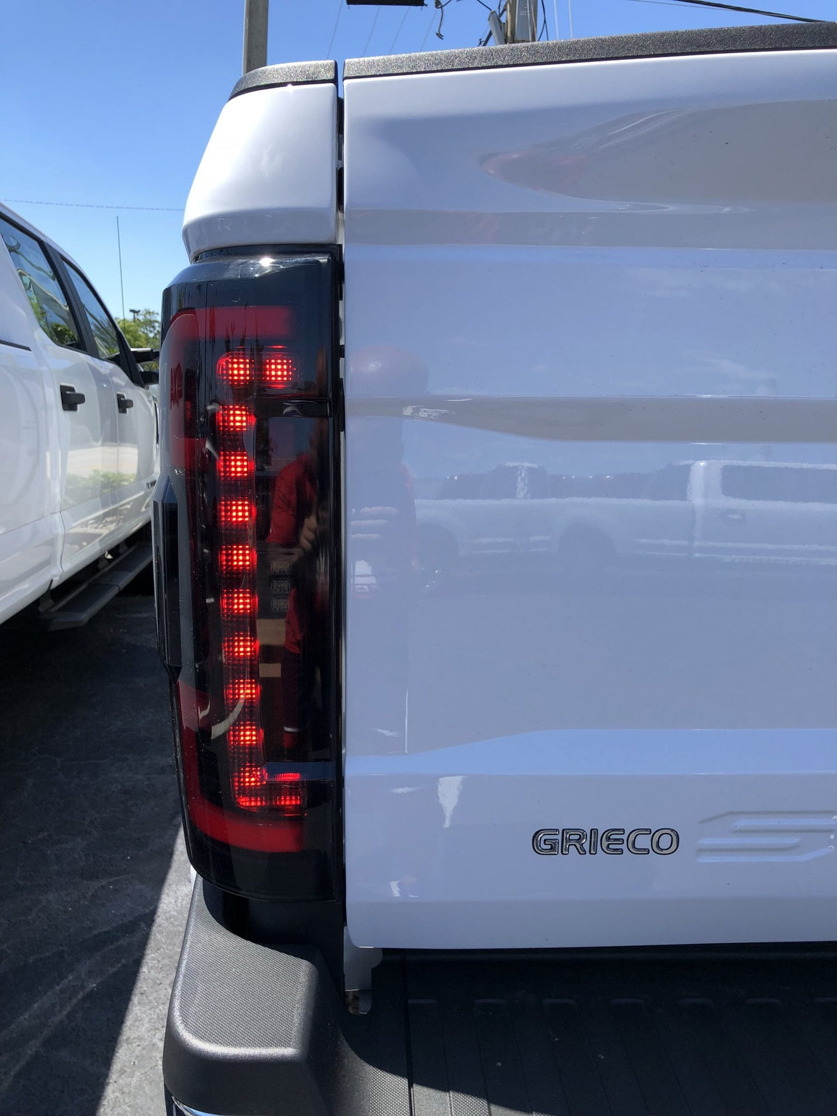 Ford Super Duty F250/350/450/550 17-19 (Replaces OEM LED) Tail Lights OLED in Clear