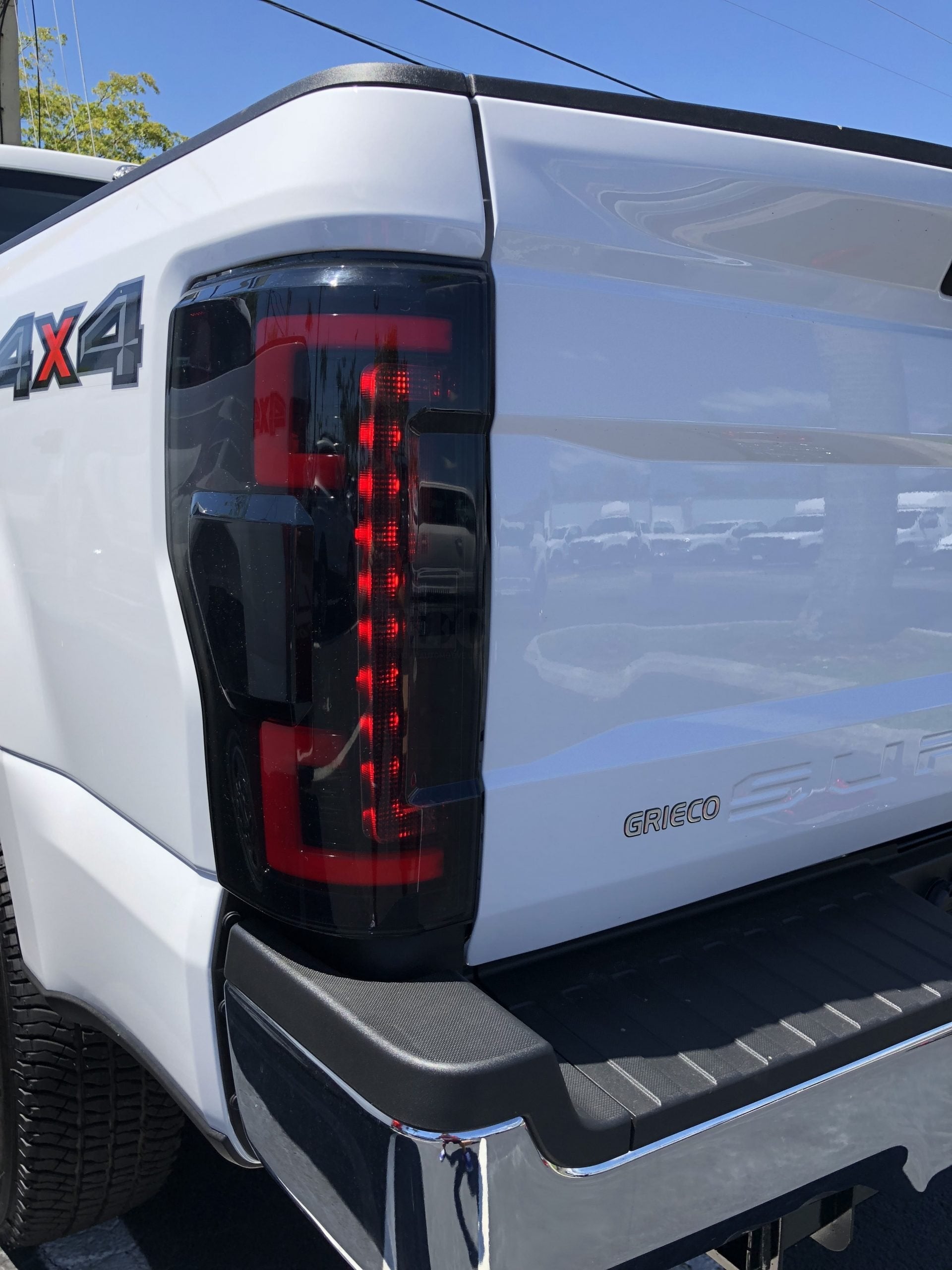 Ford Super Duty F250/350/450/550 17-19 (Replaces OEM LED) Tail Lights OLED in Clear