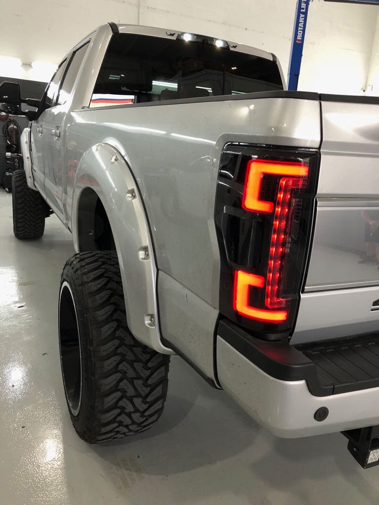 Ford Super Duty F250/350/450/550 17-19 (Replaces OEM LED) Tail Lights OLED in Clear