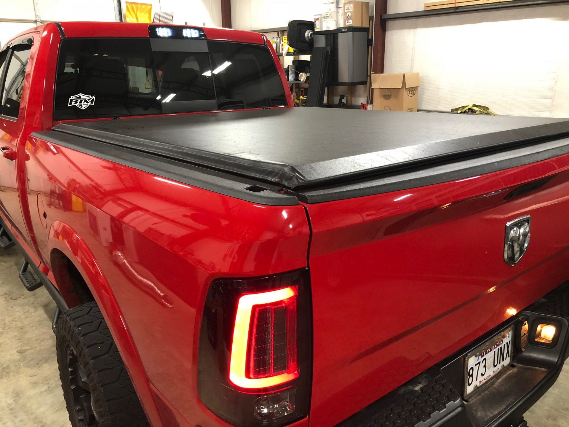 Dodge RAM 1500 09-18 &amp; 2500/3500 10-18 (Replaces OEM Halogen) Tail Lights OLED in Red