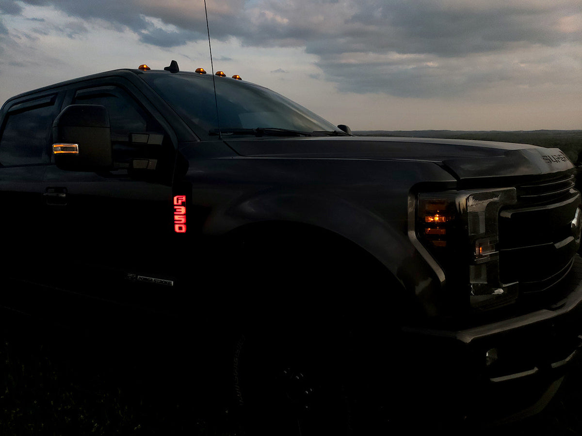 Ford F250 17-19 Illuminated Emblems Black Chrome in red